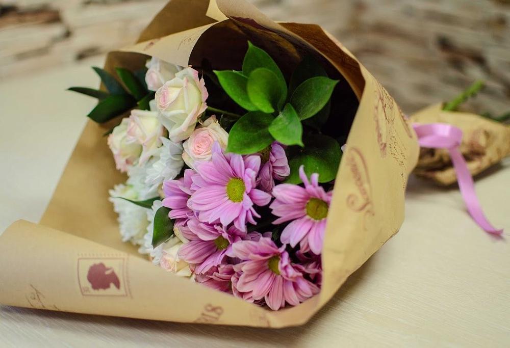 Букет цветов из: Розы и Хризантемы в Верхний Услон