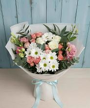 Букет цветов из:  Розы, Лизиантусы и Хризантемы в Верхний Услон