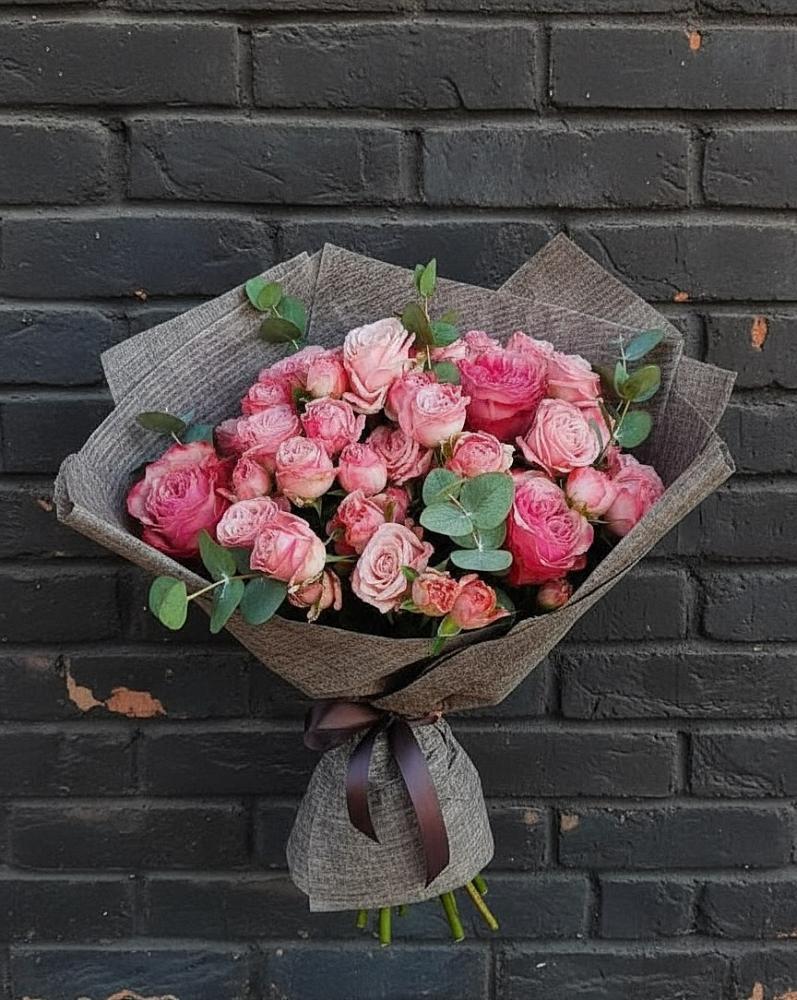 Букет цветов из: Розы в Верхний Услон