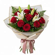 Букет цветов из:  Лилии и Розы в Верхний Услон