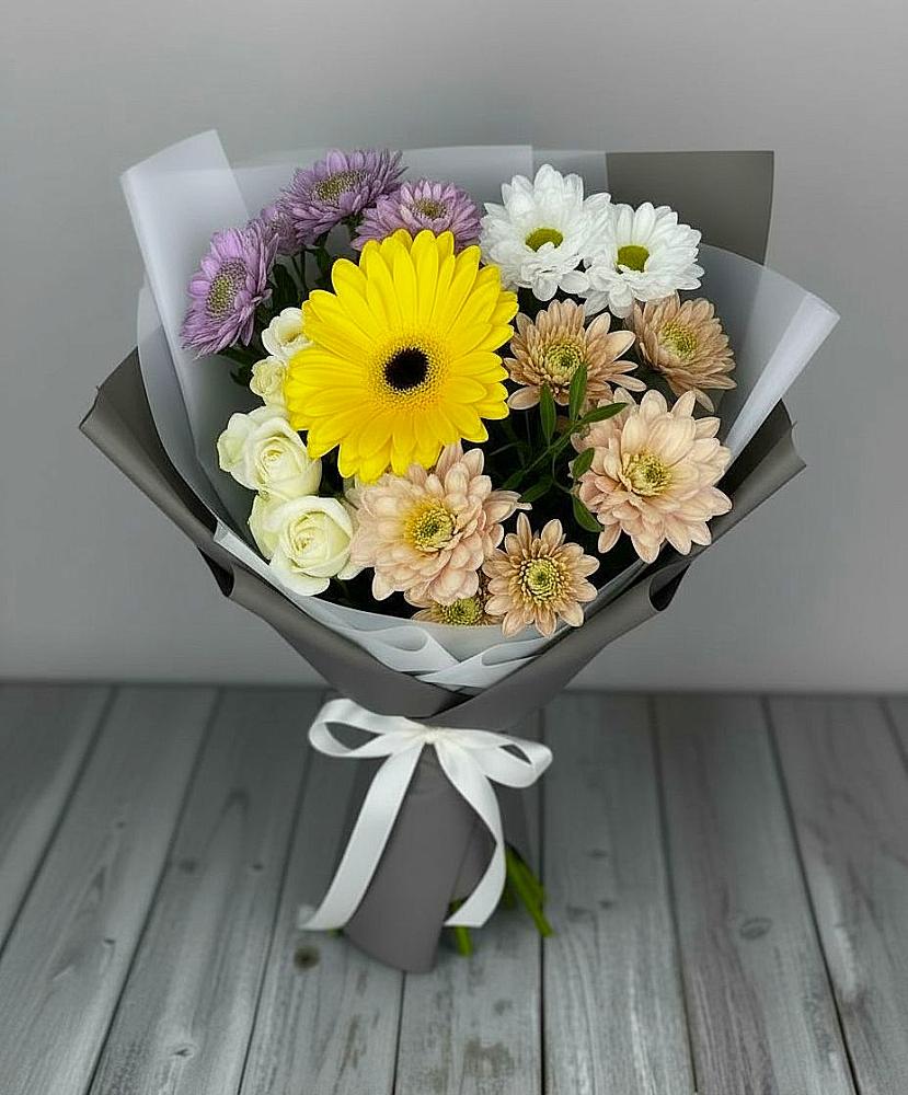 Букет цветов из: Розы, Герберы и Хризантемы в Верхний Услон