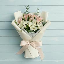 Букет цветов из:  Альстромерии в Верхний Услон