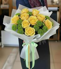 Букет цветов из:  Хризантемы и Розы в Верхний Услон