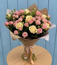 Букет цветов из:  Розы в Верхний Услон