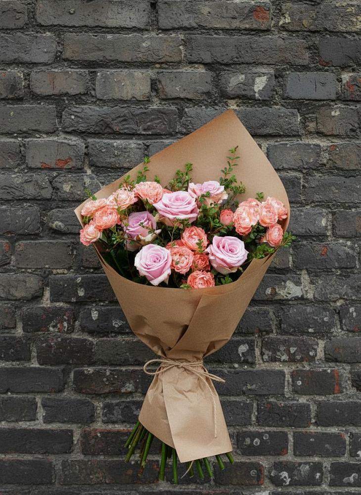 Букет цветов из: Розы в Верхний Услон