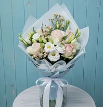 Букет цветов из:  Розы и Лизиантусы в Верхний Услон