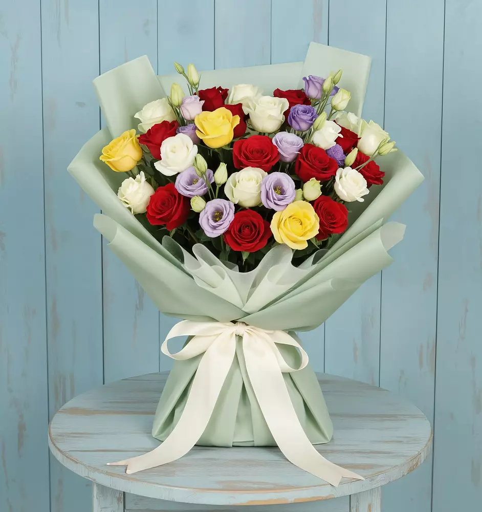 Букет цветов из: Розы в Верхний Услон