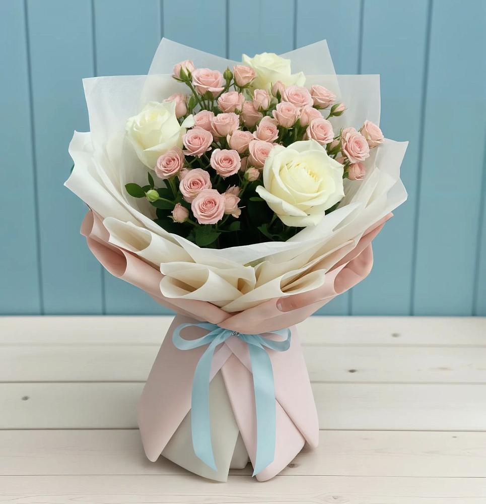 Букет цветов из: Розы в Верхний Услон