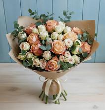 Букет цветов из:  Альстромерии и Розы в Верхний Услон
